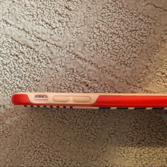 iPhone 8 case - Picture 3 of 4